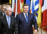 На Януковича едва не упал баннер