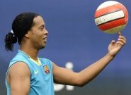 Роналдиньо уходит из "Милана"