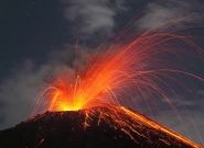 В районе вулкана Синабун введена наивысшая степень опасности