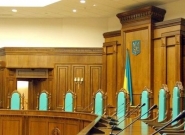 Янукович призывает судей быть честными