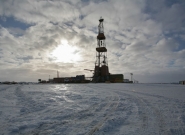 Объемы добываемой в России нефти снизятся по причине падения цен.