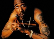 Рэпер Tupac Amaru Shakur был признан национальным достоянием Америки