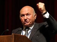 Лужков вышел на новую работу