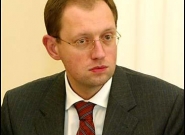 Яценюк заявит на Ефремова в Генпрокуратуру