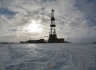Объемы добываемой в России нефти снизятся по причине падения цен.